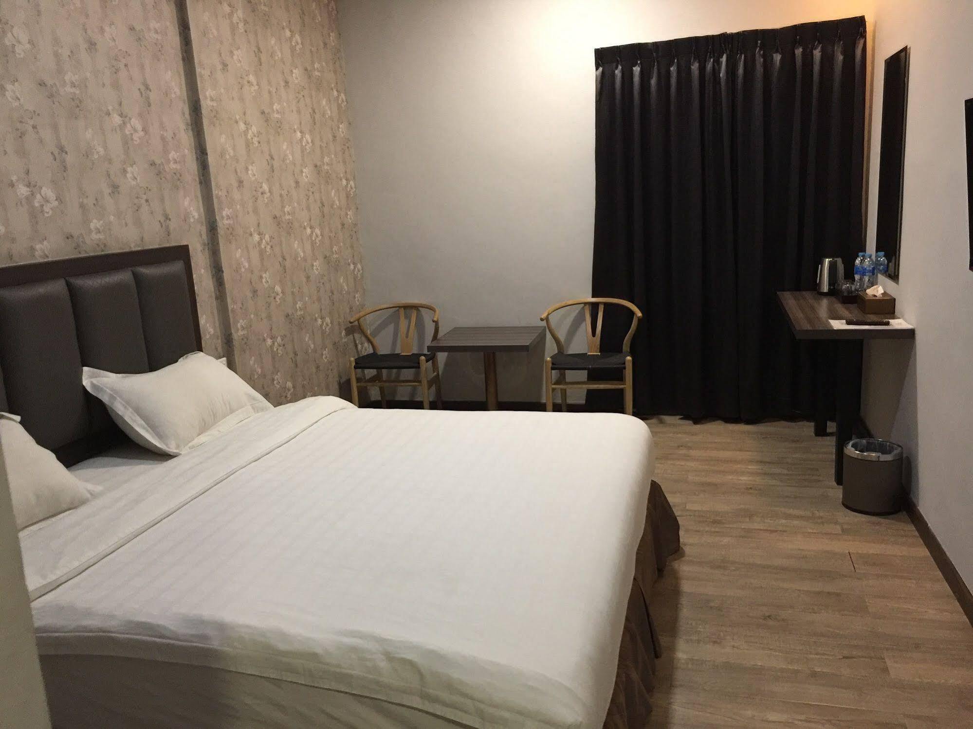 Eatern Hotel Batam Luaran gambar